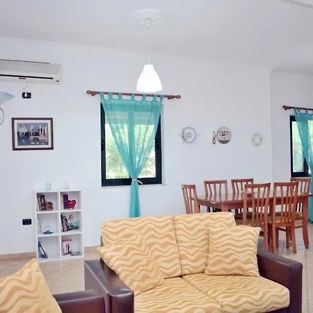 Vacation With Garden 311 펜션 골렘