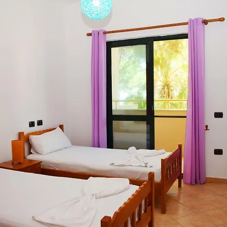 Vacation With Garden 311 골렘