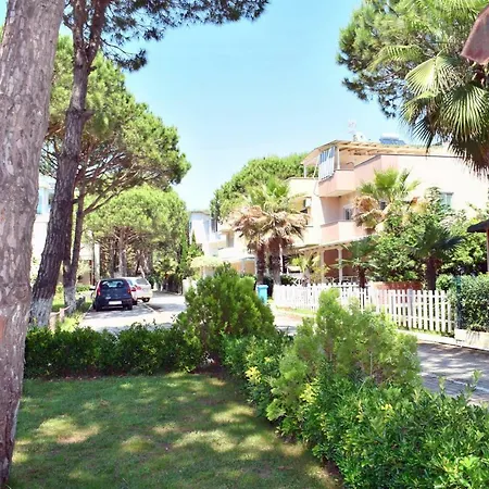 Vacation With Garden 311 Holiday home *