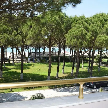 Vacation With Garden 311 Holiday home